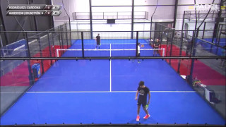 WPT Paraguay Open Men's Quarter-Finals: W H A T a POINT from the tie break  for the 1st set!!! : r/padel